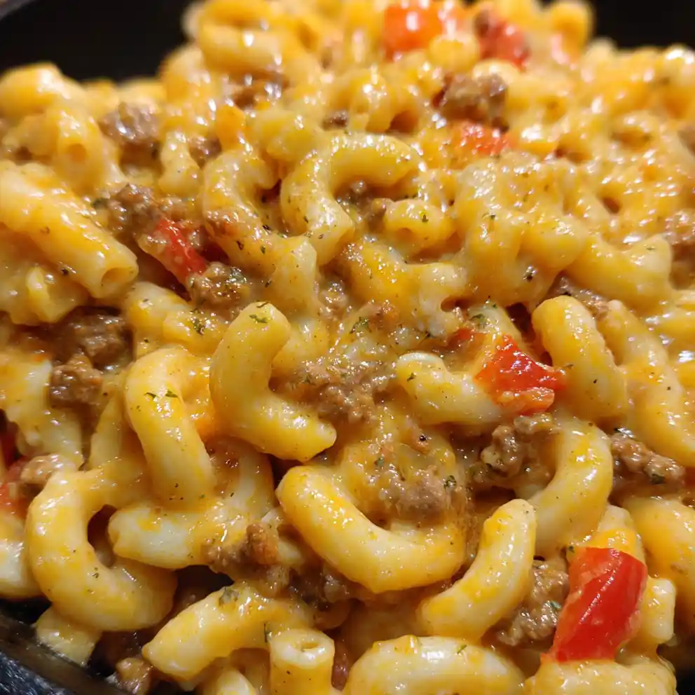 Hamburger Helper Recipe Cheddar-Paprika Skillet Streaked With Peppers 4 hamburger helper recipe Cheddar-Paprika Skillet Streaked with Peppers