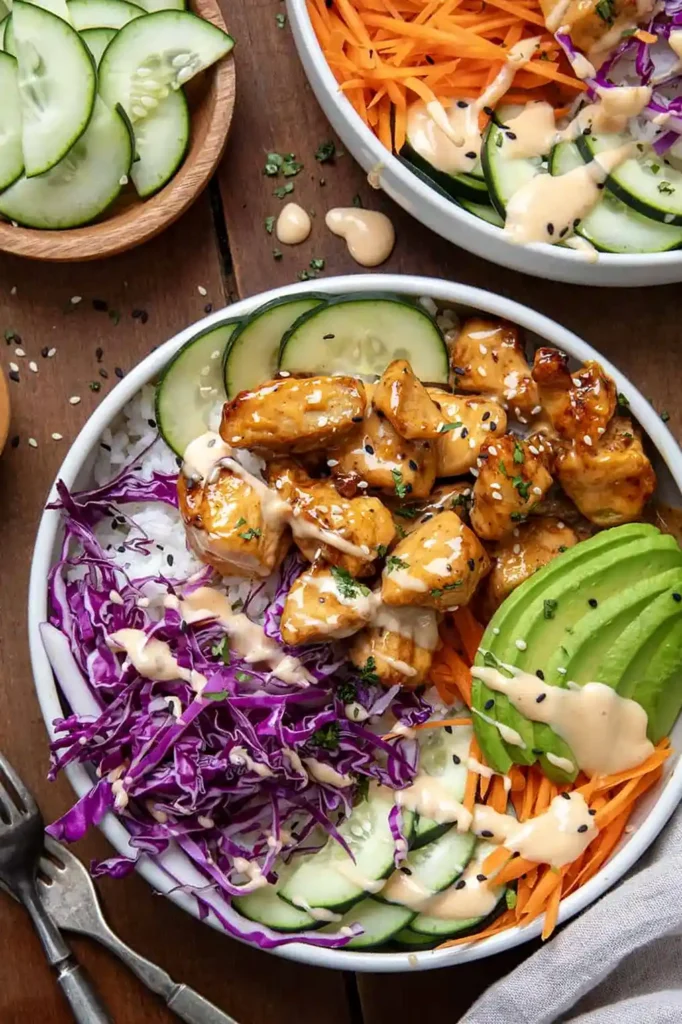 Creamy and Spicy Bang Bang Chicken Bowls