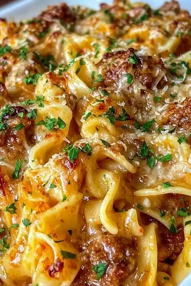 Cheesy Ground Beef and Noodle Bake 3 Recipe image