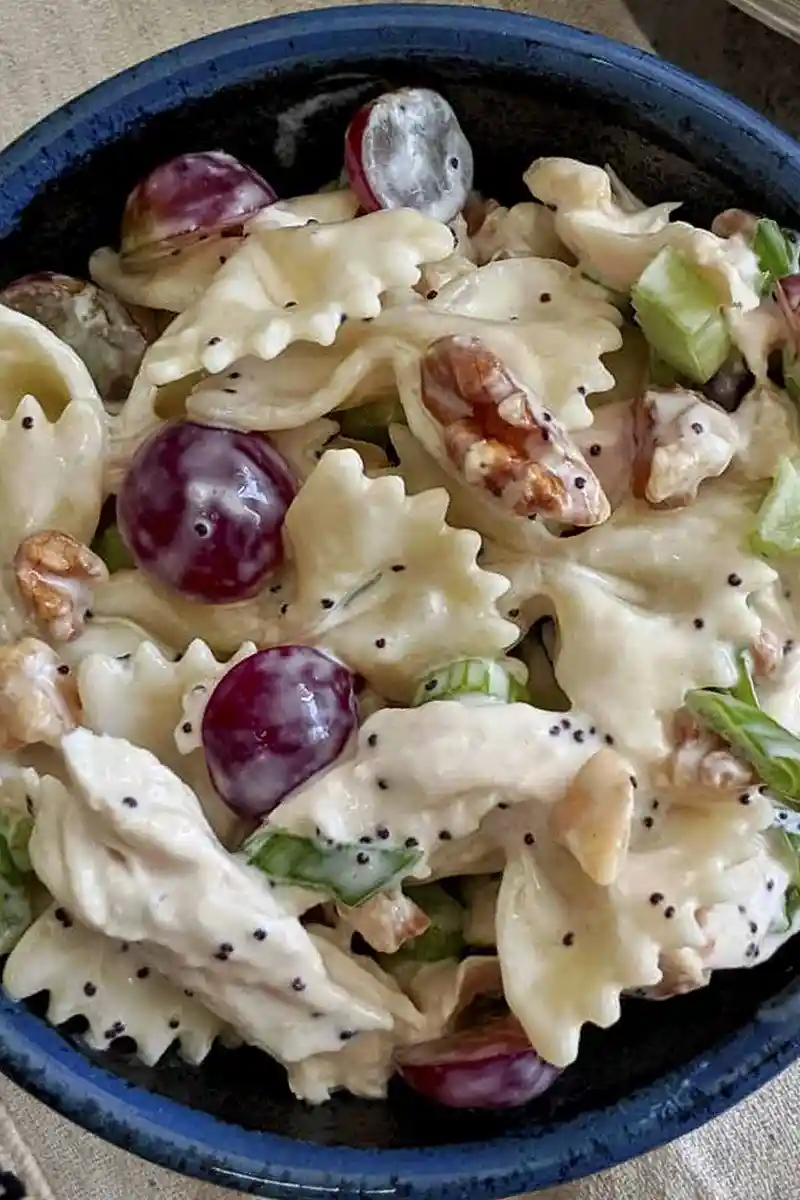 Creamy Chicken Grape Pasta Salad with Poppy Seed Dressing 3 Recipe image