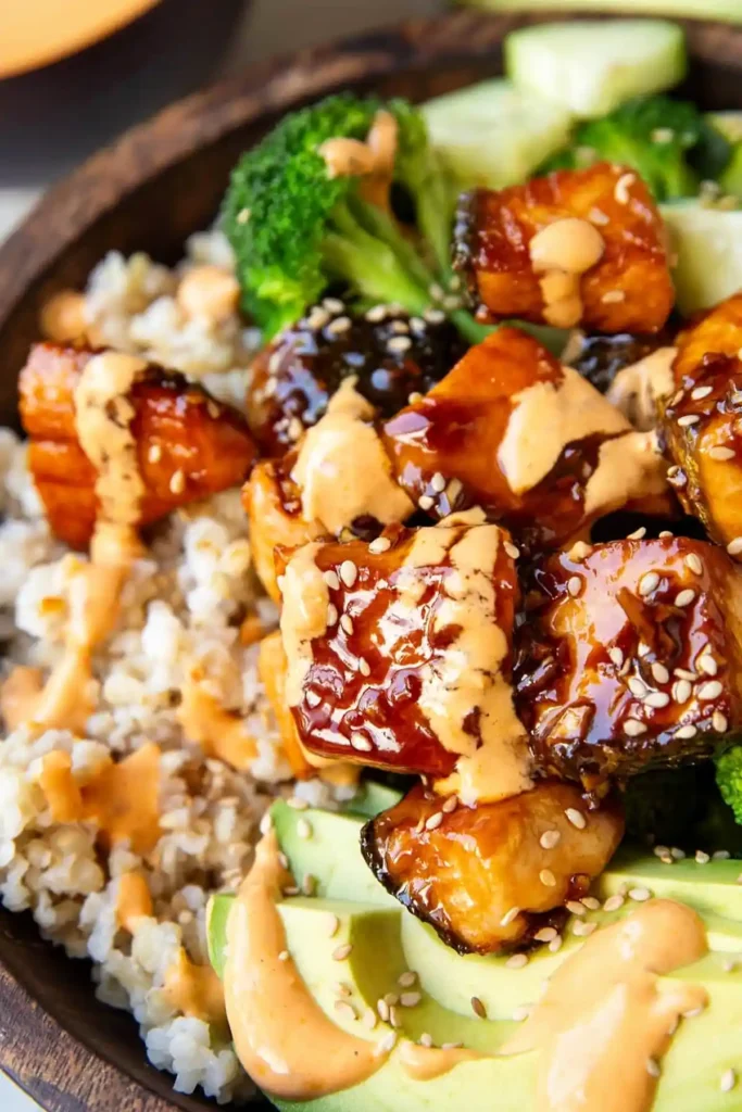 Crispy Bang Bang Salmon Bites Bowls