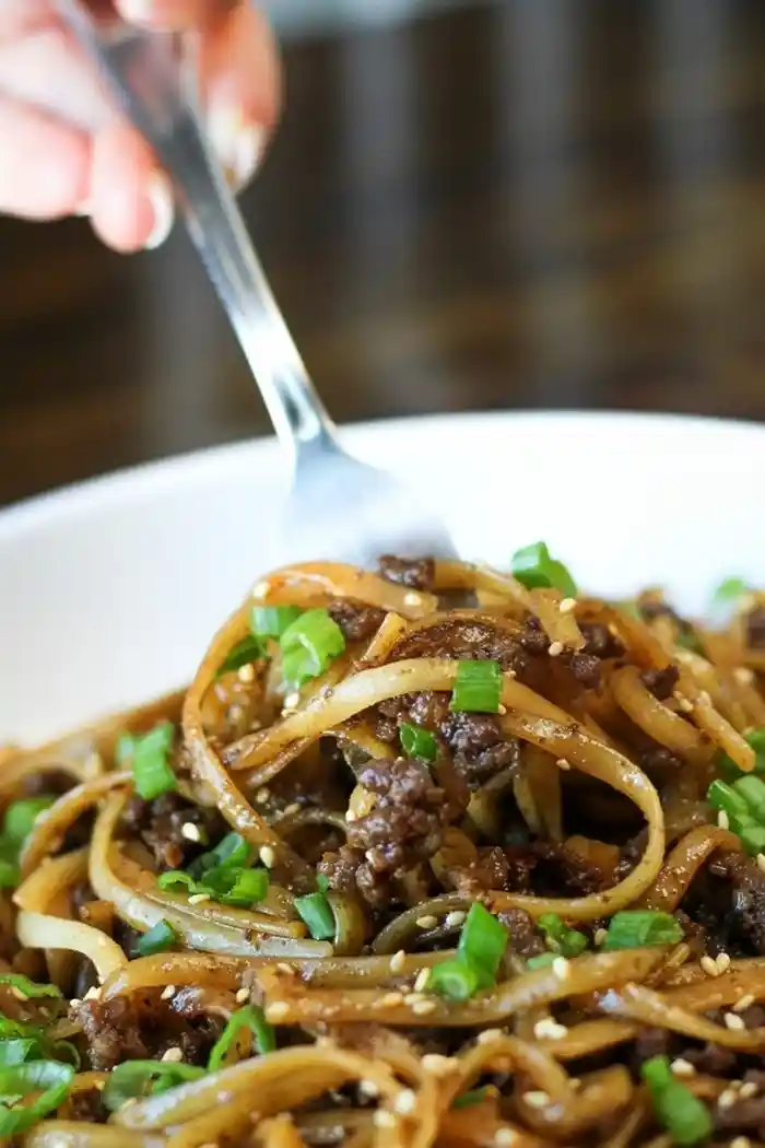 Easy Mongolian Ground Beef Noodles 3 Recipe image
