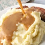 Simple Homemade Brown Gravy 4 Simple Homemade Brown Gravy