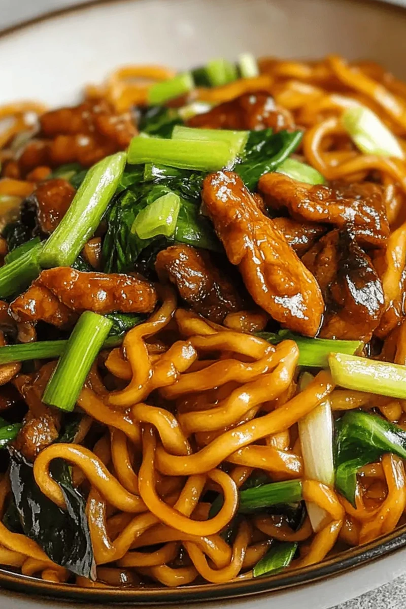 Quick and Savory Shanghai Style Fried Noodles 3 Recipe image