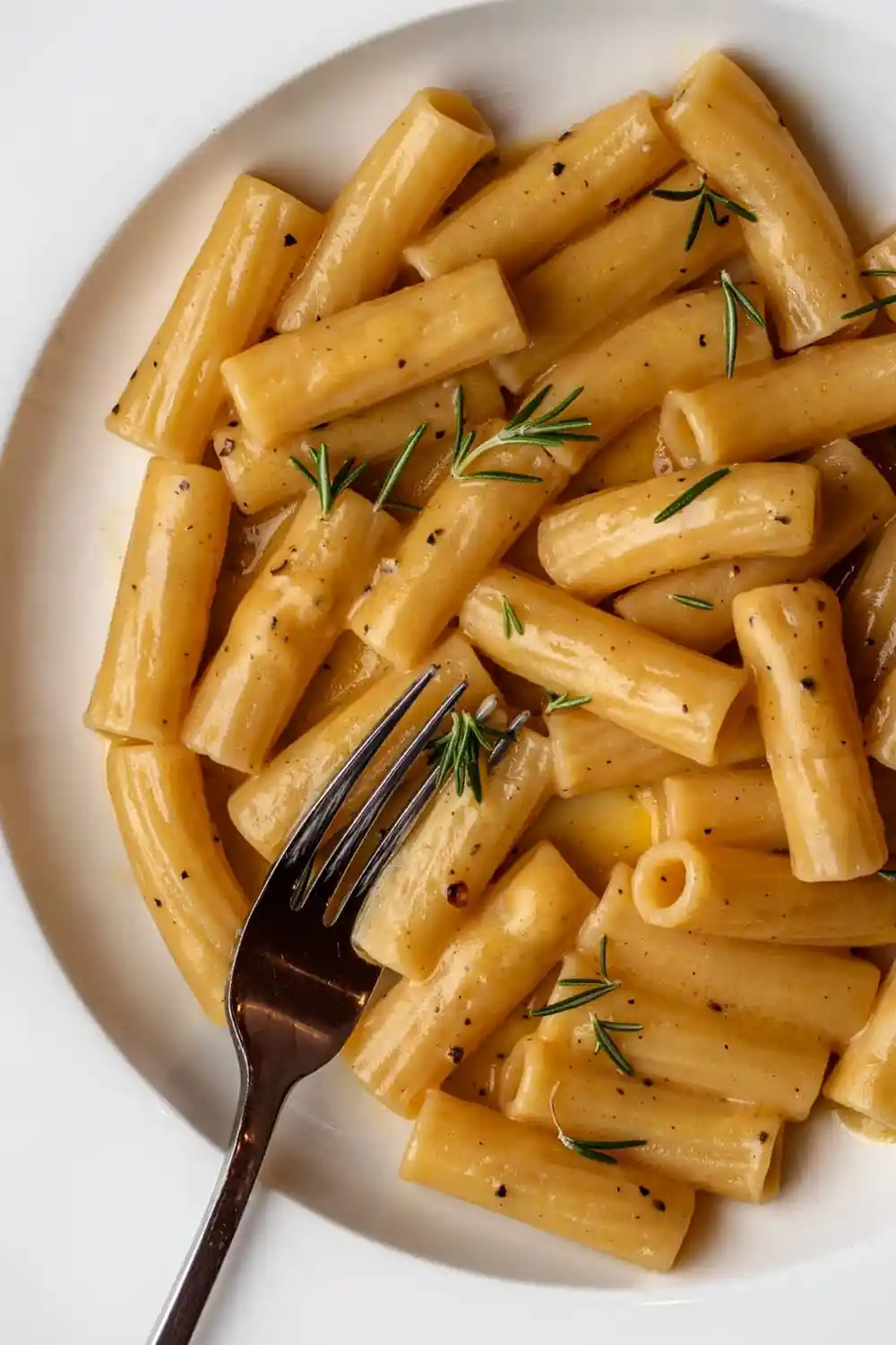 Insanely Delicious Garlic Butter Pasta Recipe 3 Insanely Delicious Garlic Butter Pasta Recipe