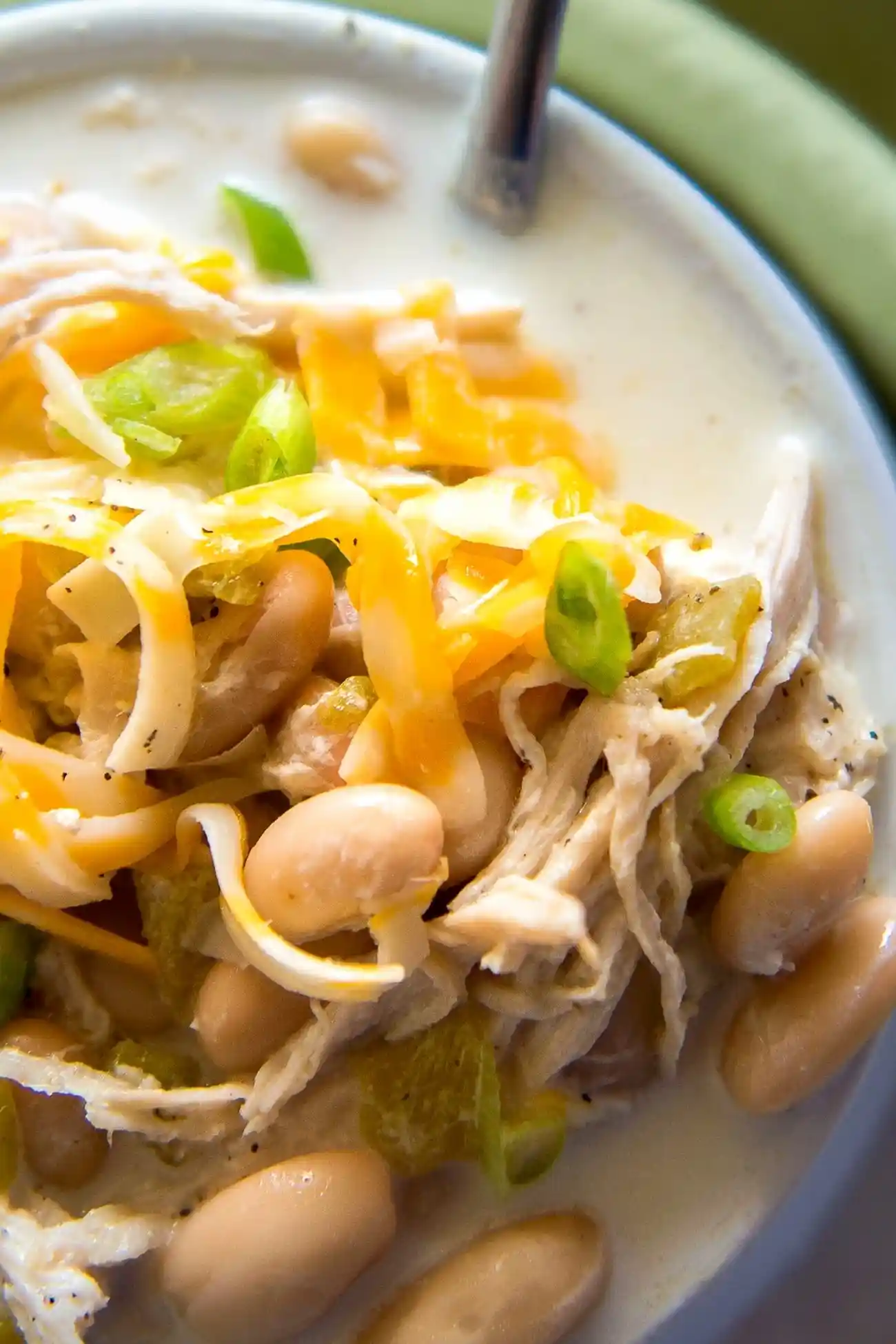 Creamy Slow Cooker White Chicken Chili 3 Recipe image