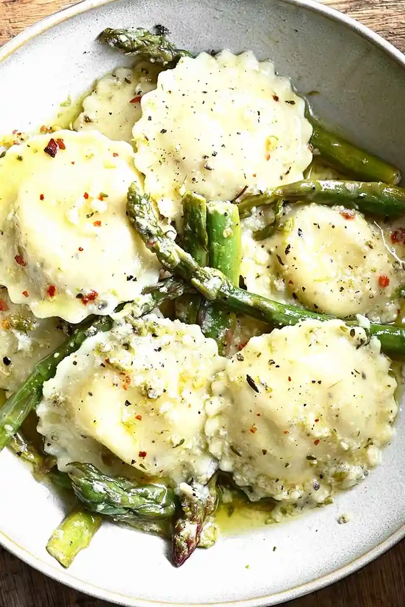 Ravioli in Lemon Parmesan Butter 3 Ravioli in Lemon Parmesan Butter