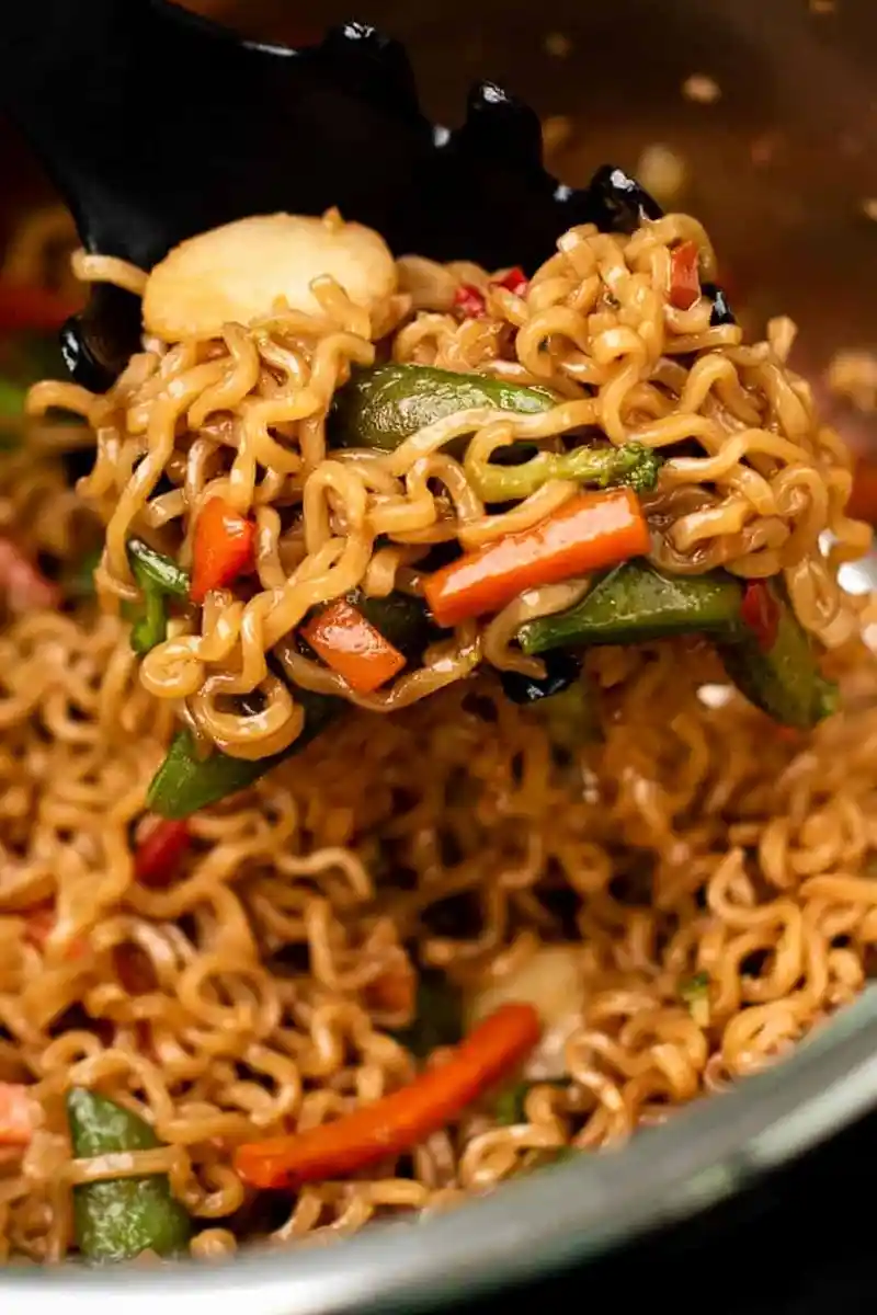 Efficient Pressure Cooker Vegetable Ramen Stir Fry 3 Efficient Pressure Cooker Vegetable Ramen Stir Fry